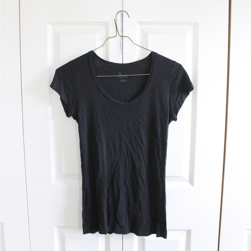4Paix Lightweight Black Cap Sleeve Tee Shirt